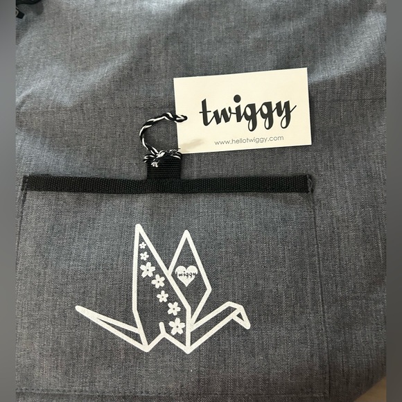 NWT! Twiggy insulated lunch tote - Picture 4 of 6